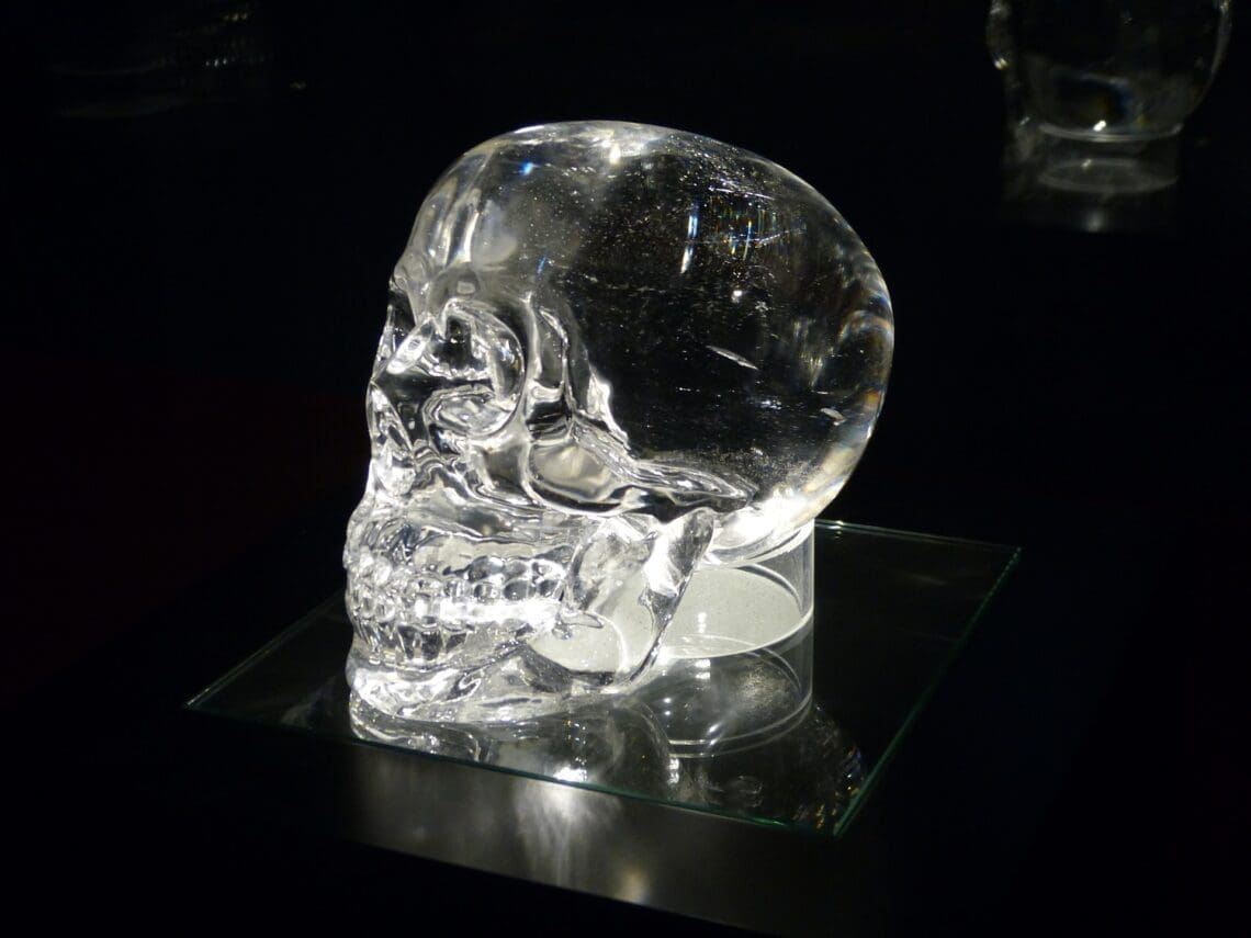 craniile de cristal adevar