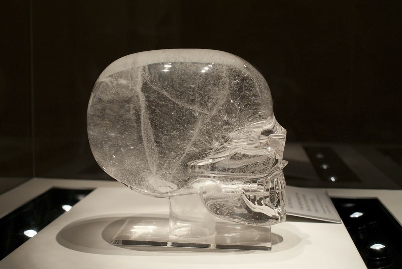 craniile de cristal aztece